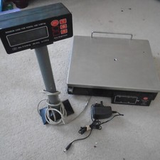 Avery Berkel Checkout Post Office Weighing Scales WORKING READ DESC RE SCREEN