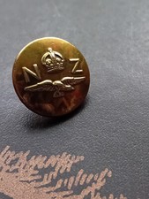 Royal New Zealand Air Force RNZAF Gilded Brass Button, KC NZ RAF, 24mm, Gaunt
