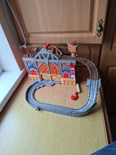 Thomas the tank engine - thomas,