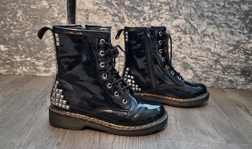 Fly london studded patent - studded,