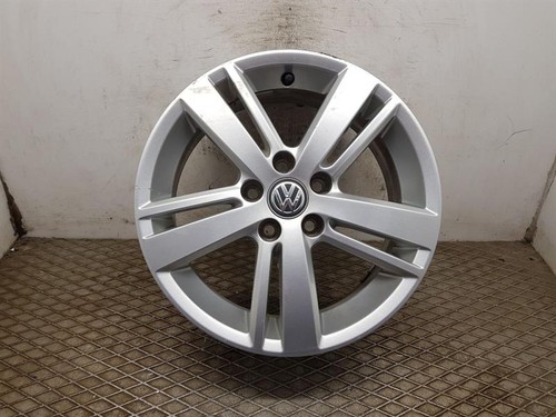 2017 volkswagen polo alloy - 2017,