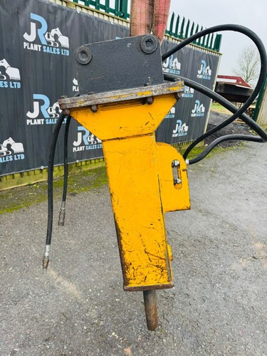 Arrowhead breaker for t - arrowhead,