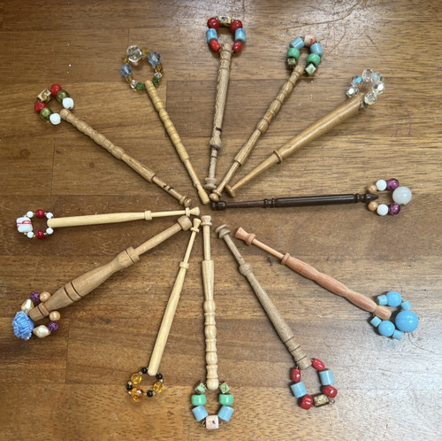 Assorted spangled wooden - spangled,
