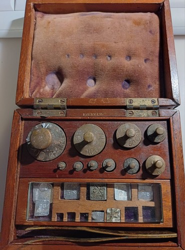 Antique boxed set - boxed,