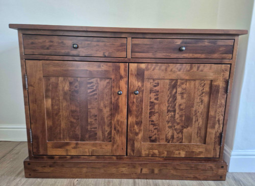 Laura ashley garrat - laura,