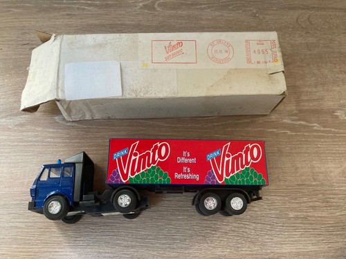 Vimto lorry with - with, box.