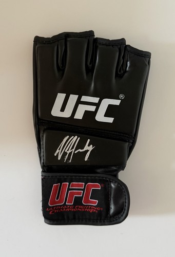 Genuine veronica macedo signed - veronica,
