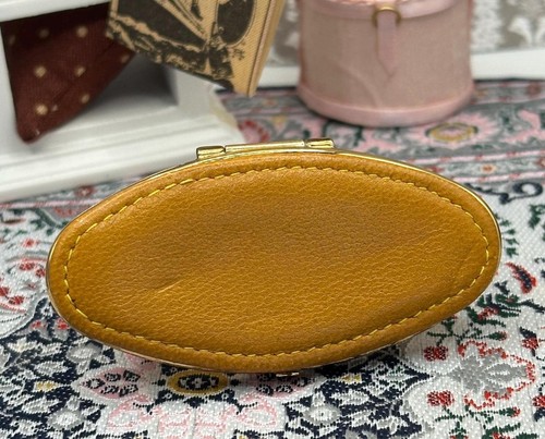 Vintage stratton lipview - vintage, “lipview”