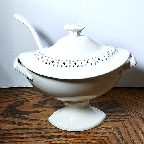 Leeds pottery creamware - pottery,
