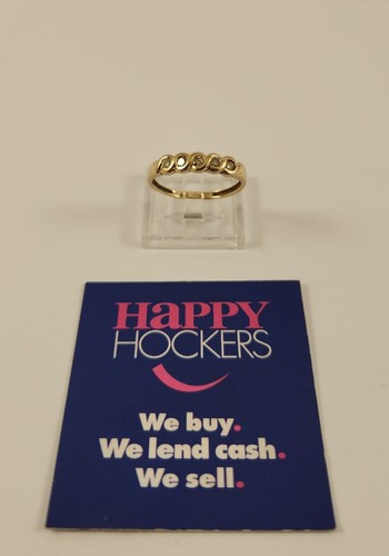 9ct yellow gold ring set - set, with