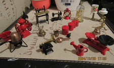 Collection of cast iron items for dolls house - clock, sewing machine, lamps