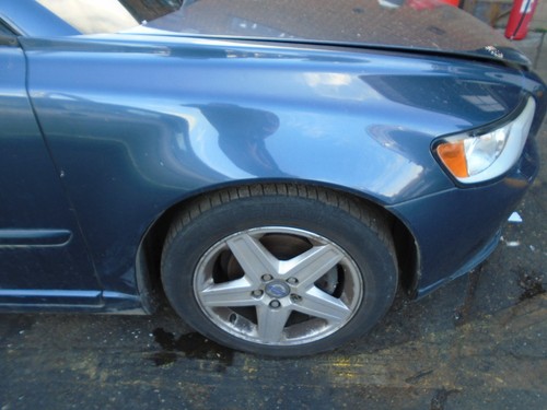 Volvo s40 6d offside - 09,