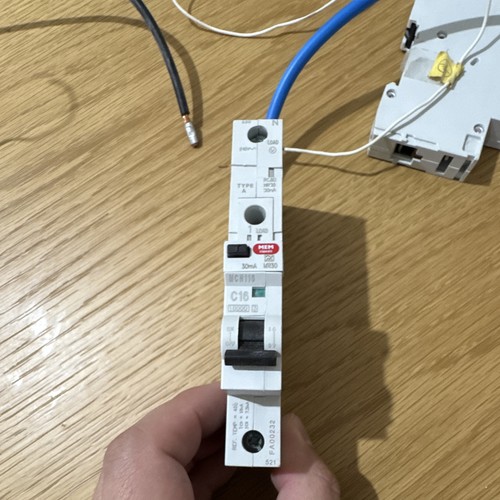Eaton rcbo c16 type - rcbo,