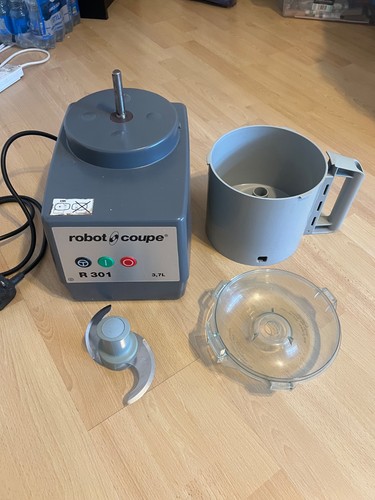 Robot coupe r301 - robot,