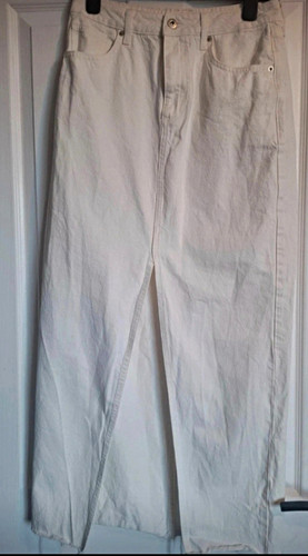 Beautiful cream midi skirt