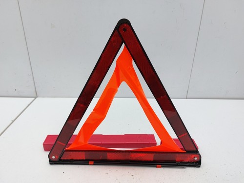 Audi 2015 hazard warning - q3,