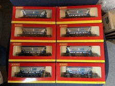 Rake Of 8 Hornby R6106 ECC Hopper Wagons all boxed