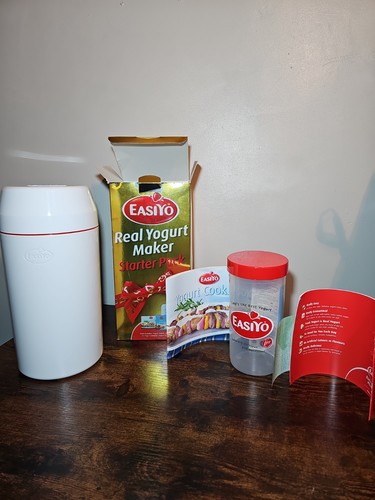 Easiyo yoghurt maker kit red - maker,
