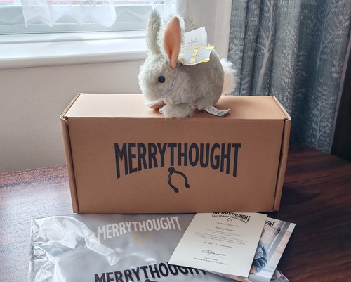 Merrythought heritage sitting - heritage,