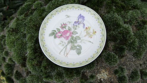 Vintage royal doulton camilla - royal,