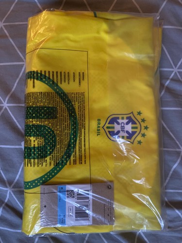 Iconic nike brazil 2004 - iconic,