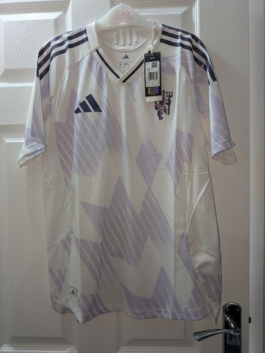 Bnwt player issue - bnwt, manchester