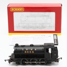 Hornby R3025 LNER Class J94 0-6-0ST Loco 8009 OO Gauge
