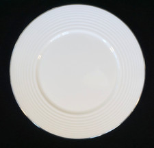 Beautiful Royal Doulton Gordon Ramsay Platinum Bread Plate