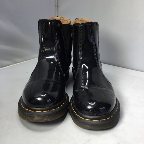 Martens black patent - dr.,