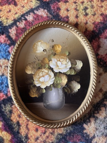 Oval floral wall plaque - ,