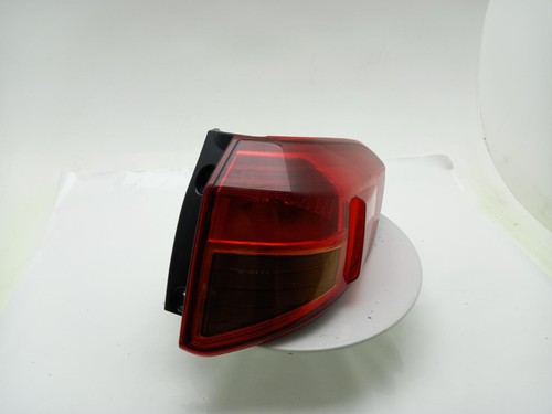 Suzuki vitara tail light - suzuki,