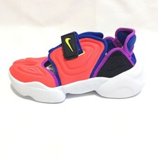 Nike Aqua Rift Crimson Red