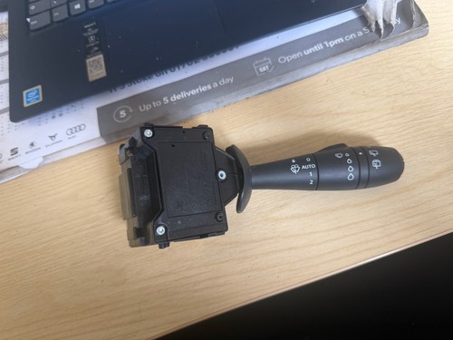 Renault clio mk4 - wiper, stalk