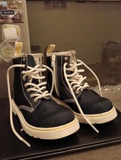 Dr. Martens Airwair Delaney Navy Lace-up Boots Kids Size 10 UK, No Box.Brand New