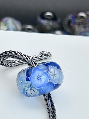 Rachel banjo beads - banjo, lampwork