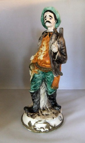 Large capodimonte pottery - large,