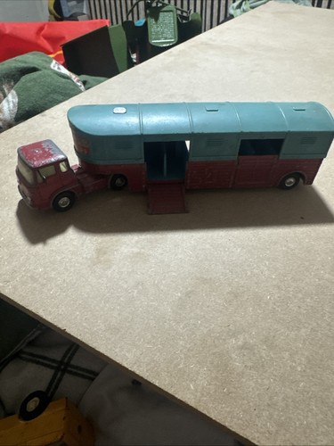 Corgi bedford horse box lorry - corgi,