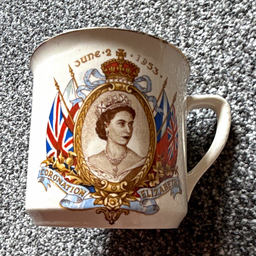 Queen elizabeth coronation - elizabeth,