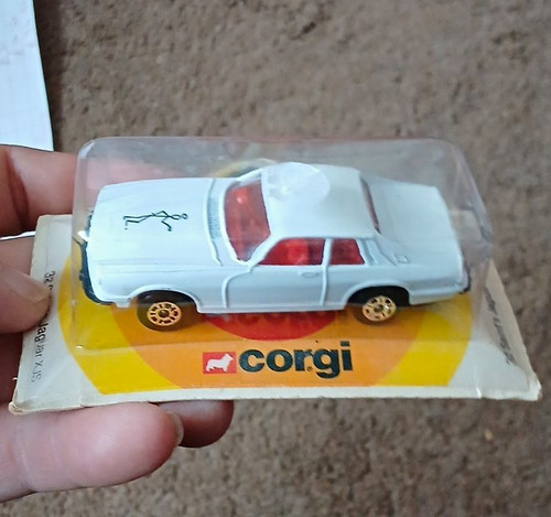 Corgi juniors 168 jaguar xjs - juniors,