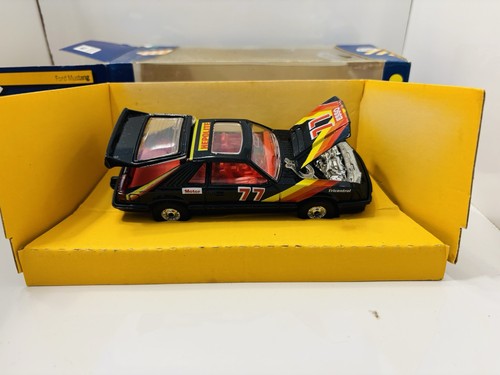 Corgi 424 ford mustang - 424,