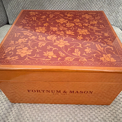 Fortnum mason time for tea - &,
