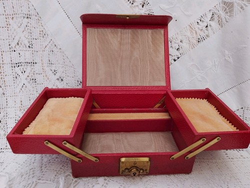 Antique edwardian red travel - antique,