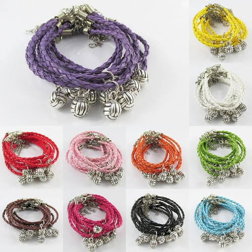 Player set netball charm - set,