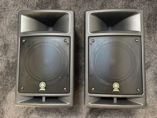 Yamaha stagepas 300 portable - yamaha,