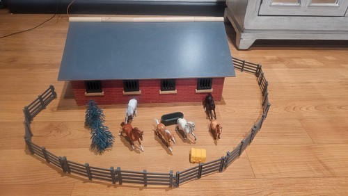 Breyer stablemates deluxe - stablemates,