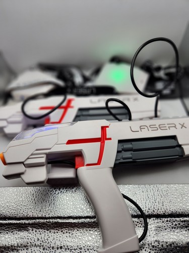 Laser two players - two,