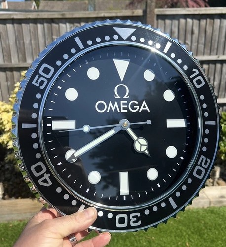 Designer wall clock 30cm - , round