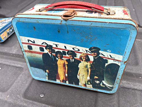 Vintage airline logo metal - vintage,