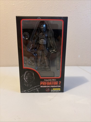 Hiya toys warrior predator - hiya,