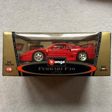 Bburago 3332 Ferrari F40 Red 1987 Gold Collection 1:18 Boxed
